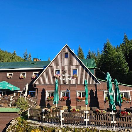 Bouda Bile Labe Hotel Spindleruv Mlyn Exterior photo